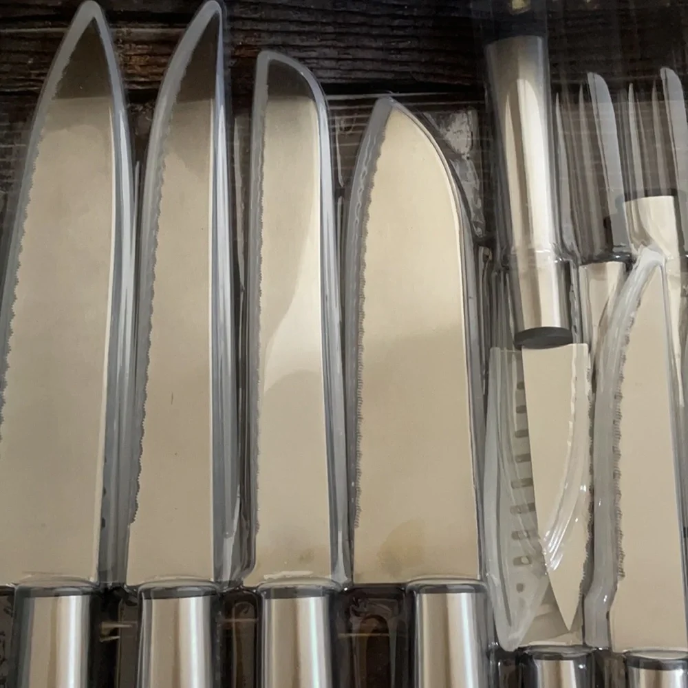 BN 10 pcs Kitchentrend stainless steel cutlery set with 7 different types